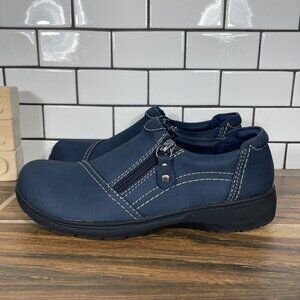 Clarks Carleigh Ray Shoes Womens Size 6.5 Wide Navy Nubuck Side Zip Loafer